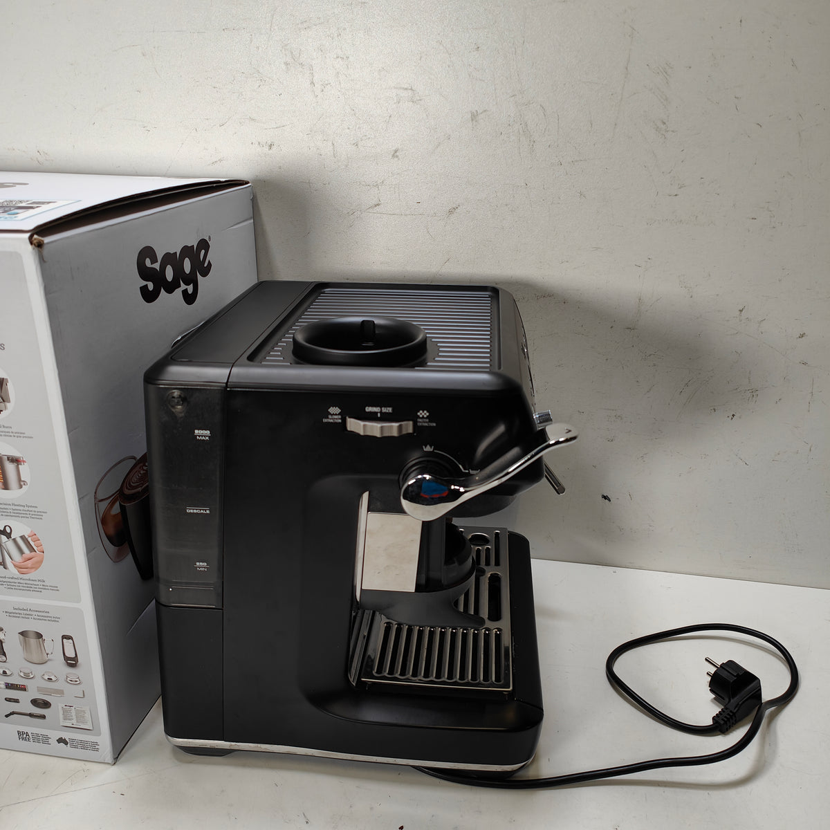 Sage Barista Express Impress Black Truffle