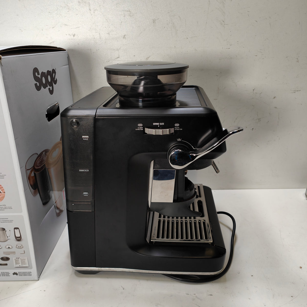 Sage Barista Express Impress Black Truffle