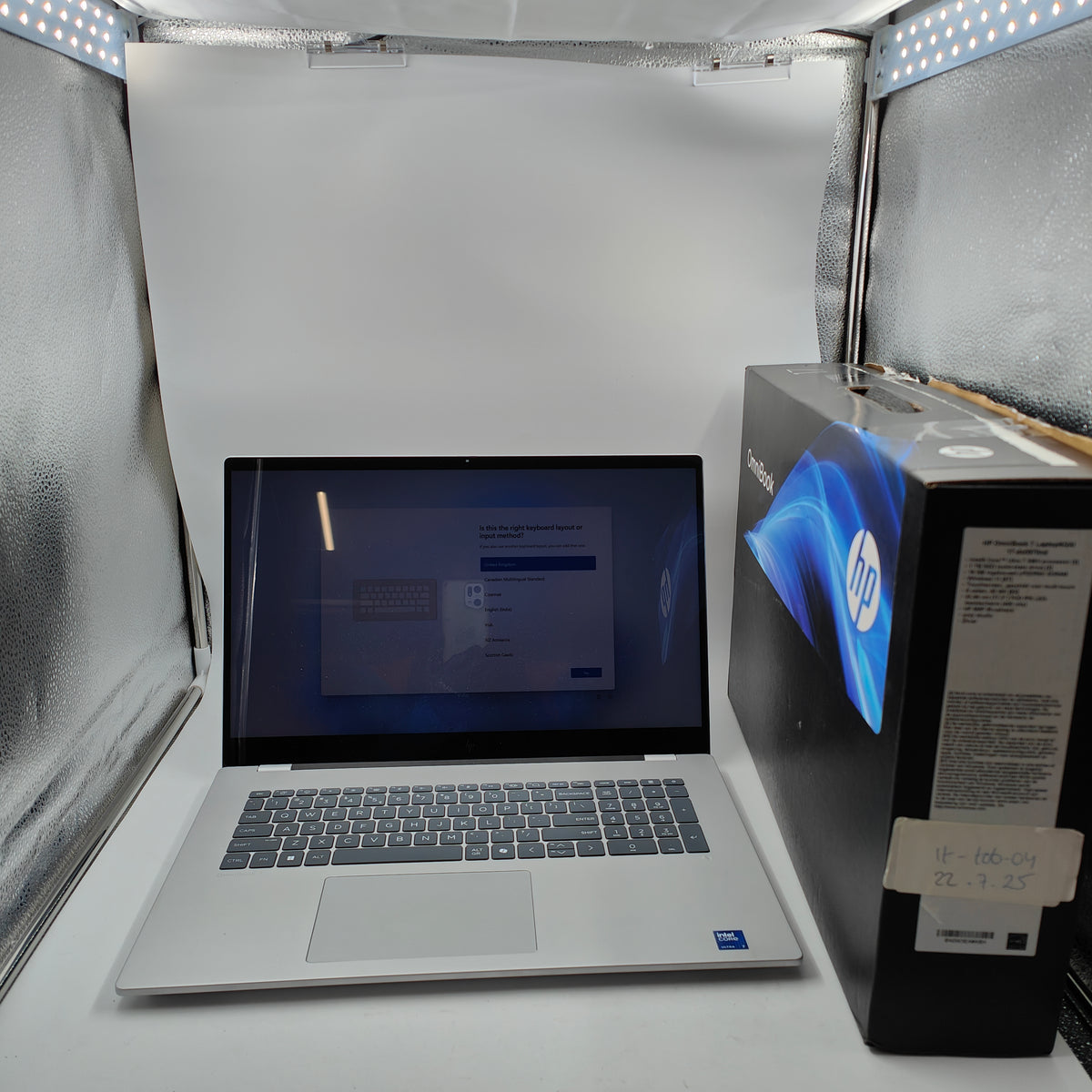 HP OmniBook 7 17-dc0970nd QWERTY