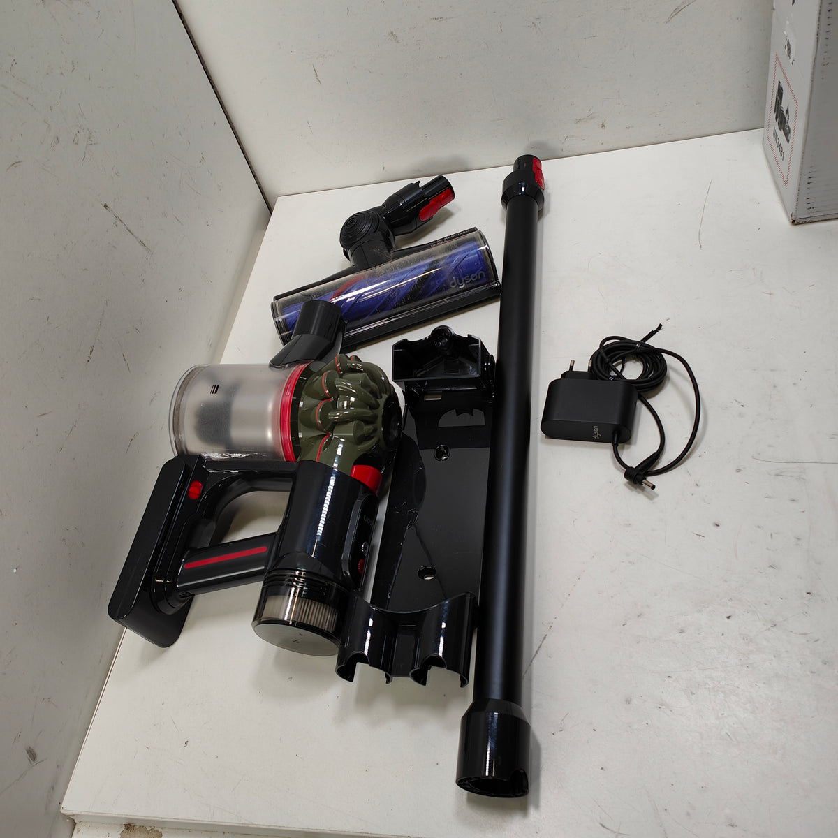 Dyson V8 Cyclone
