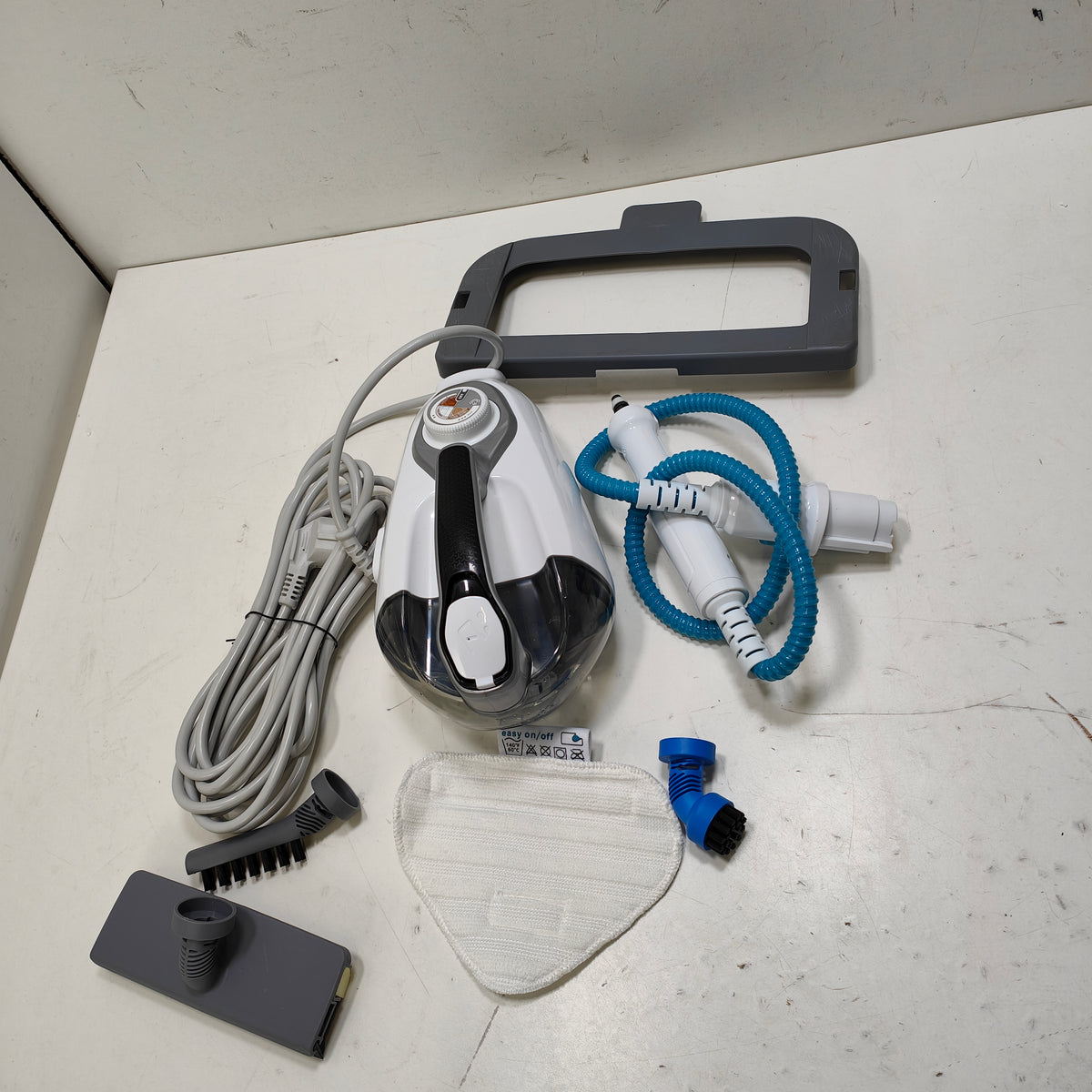 BLACK+DECKER 8-in-1-Dampfmopp