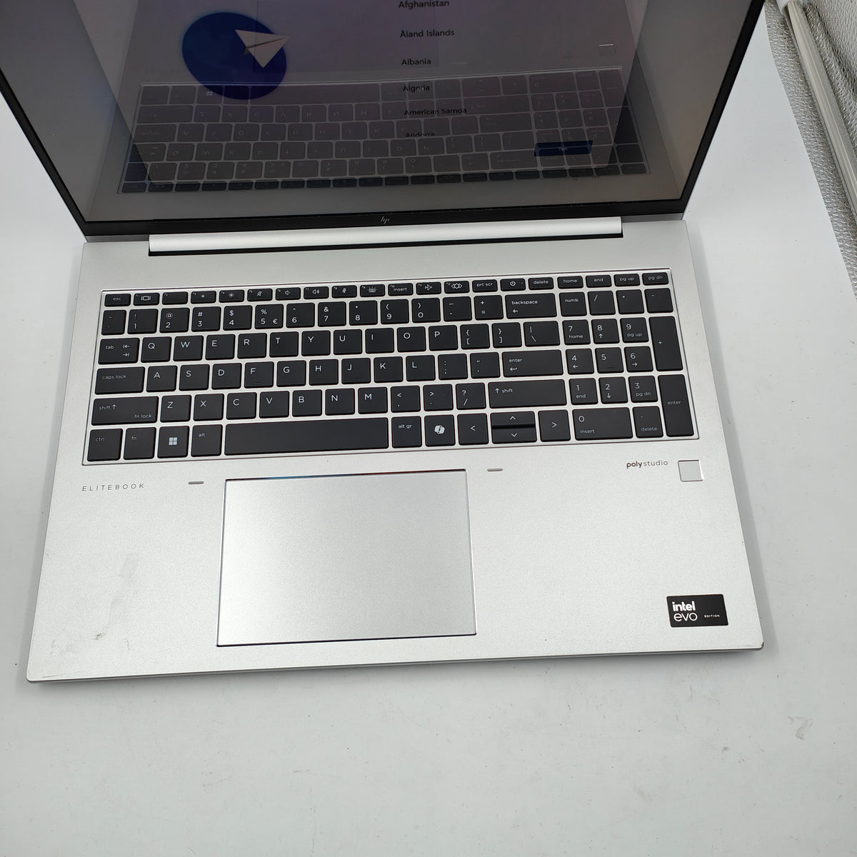 HP Elitebook 860 G11 - B2QG8ES OLED QWERTY