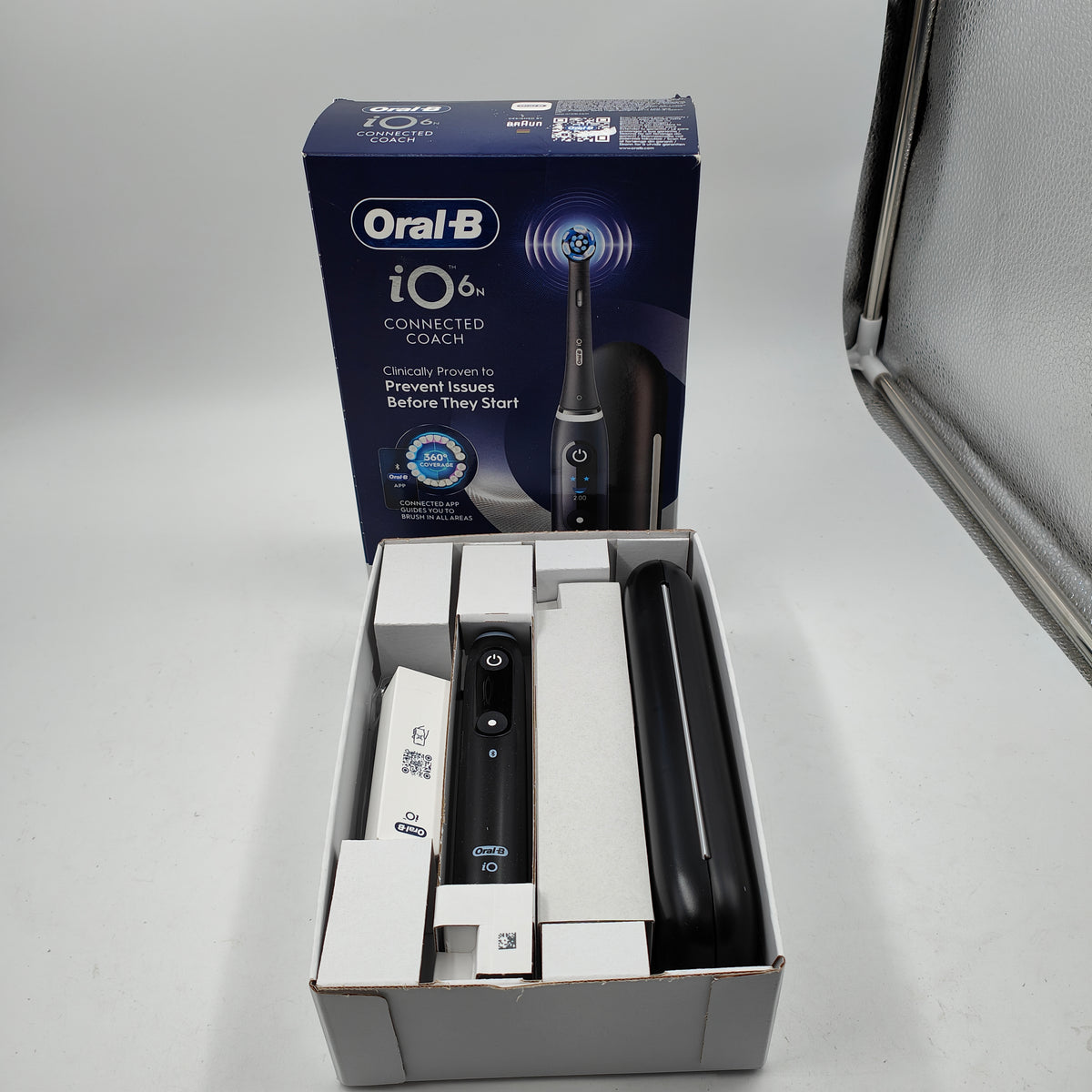 Oral-B iO 6N Zwart + extra iO Gentle Care opzetborstel