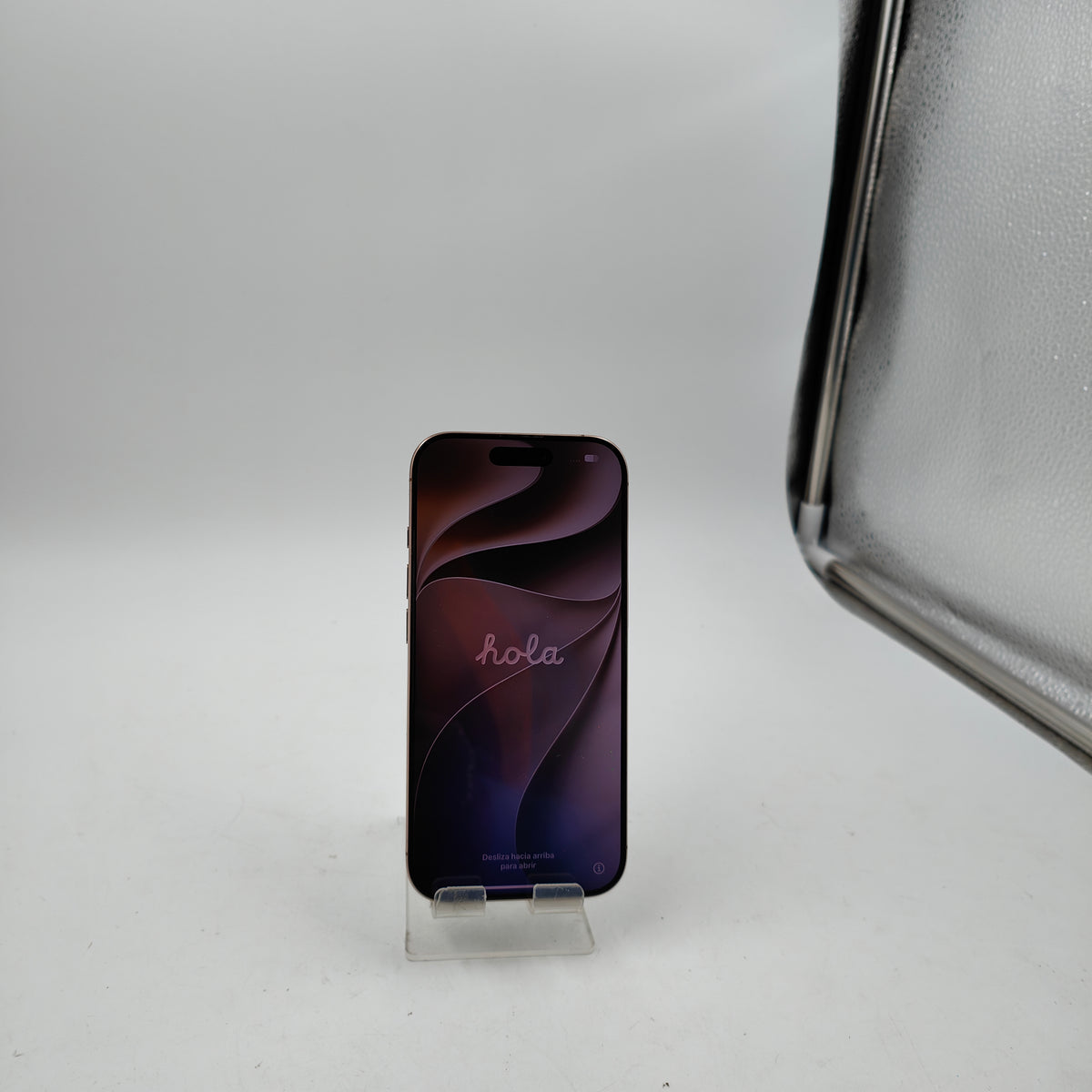 Apple iPhone 16 Pro 128GB Desert Titanium