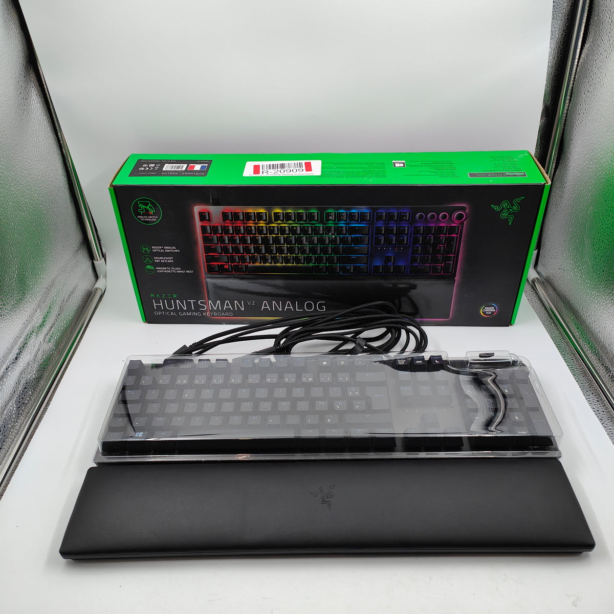 Razer Huntsman V2 Analog Gaming Keyboard AZERTY