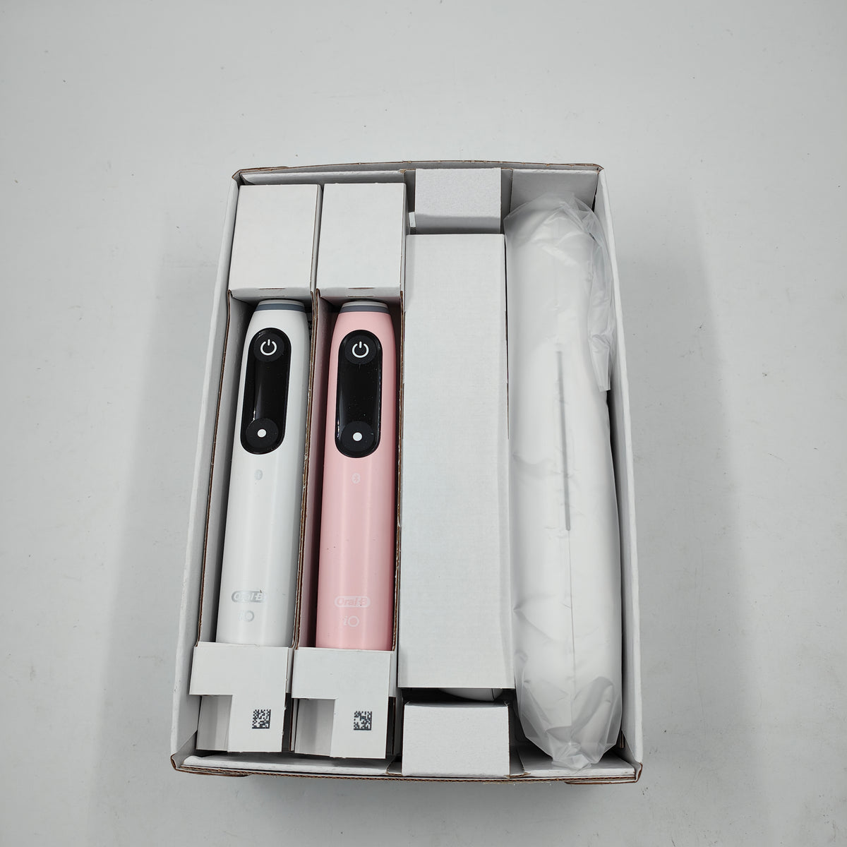 Oral-B iO Series 6N Duo Pack Wit + Roze