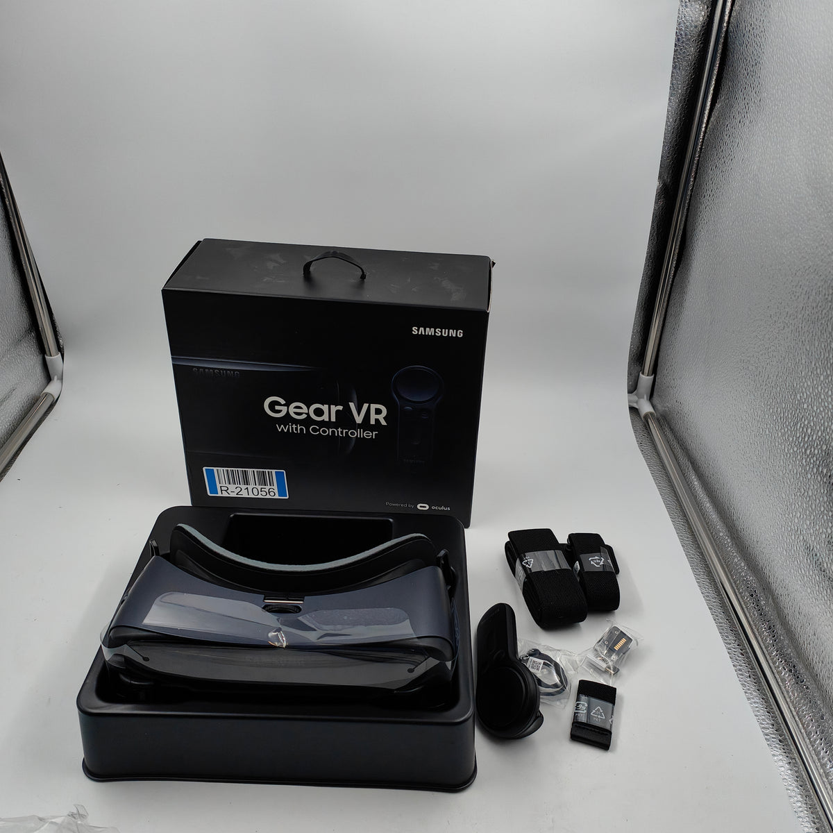 Samsung New Gear VR + Gear VR Controller