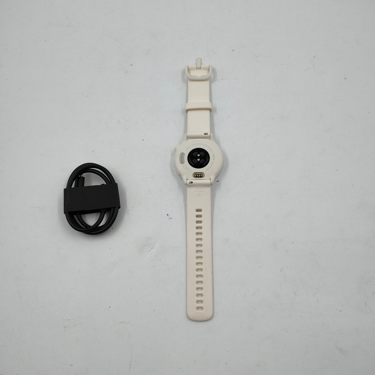 Garmin Vivoactive 6 Music Gold
