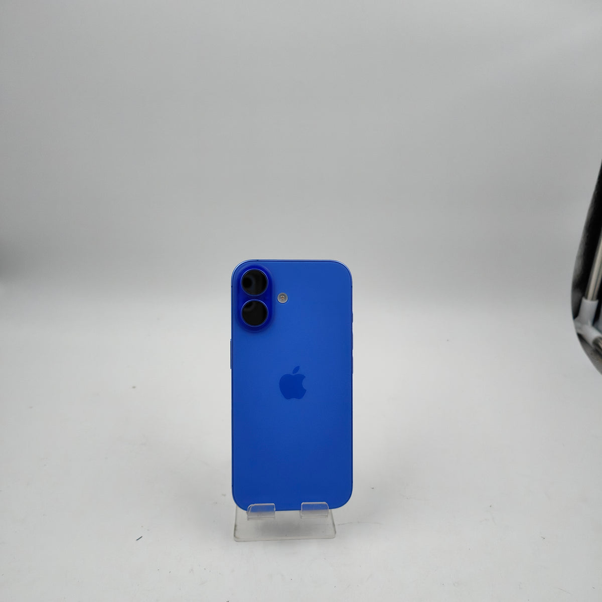 Apple iPhone 16 128GB Ultramarine