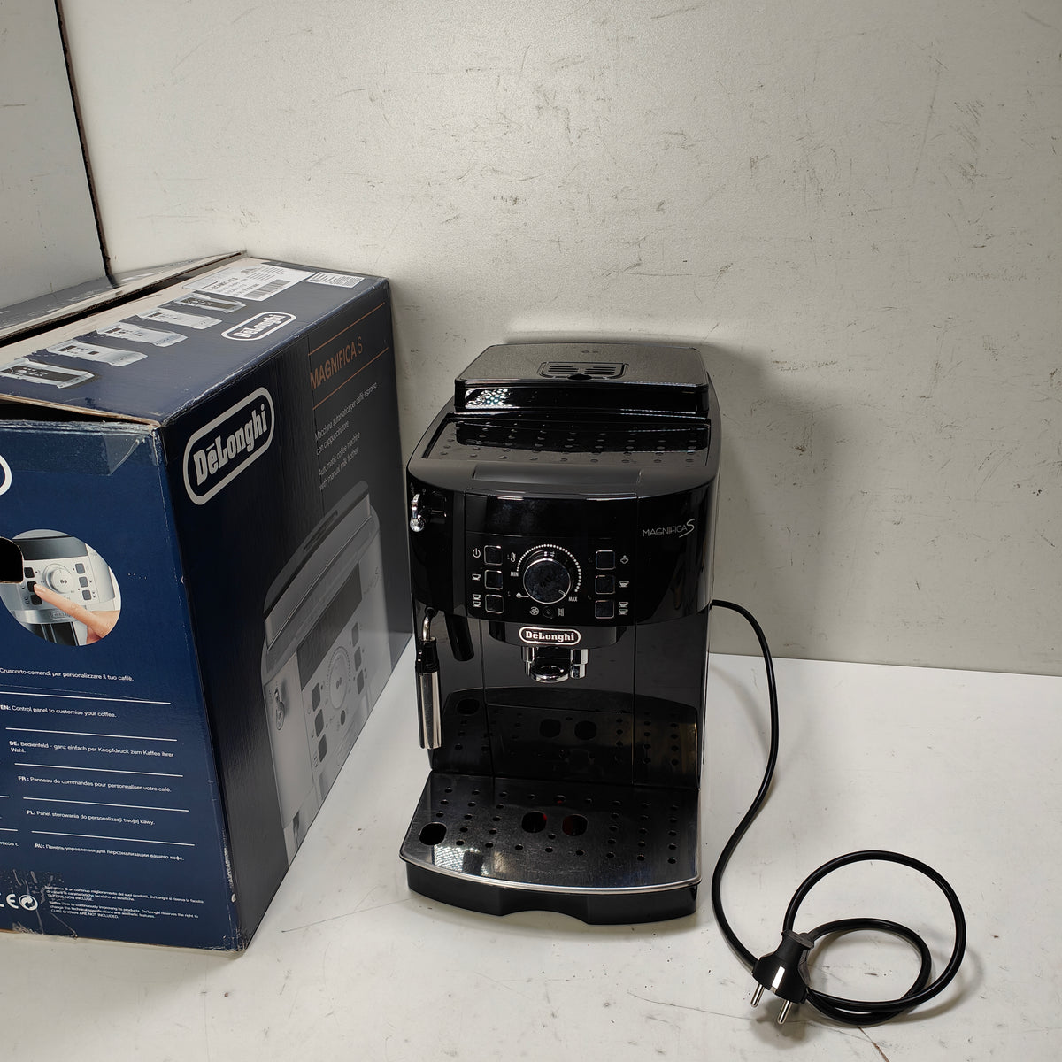 DeLonghi  ECAM 21.117.B Magnifica S