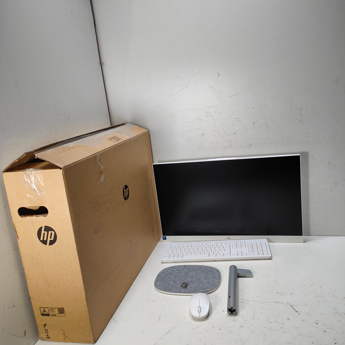 HP 27-cr1950nd All-in-One NL