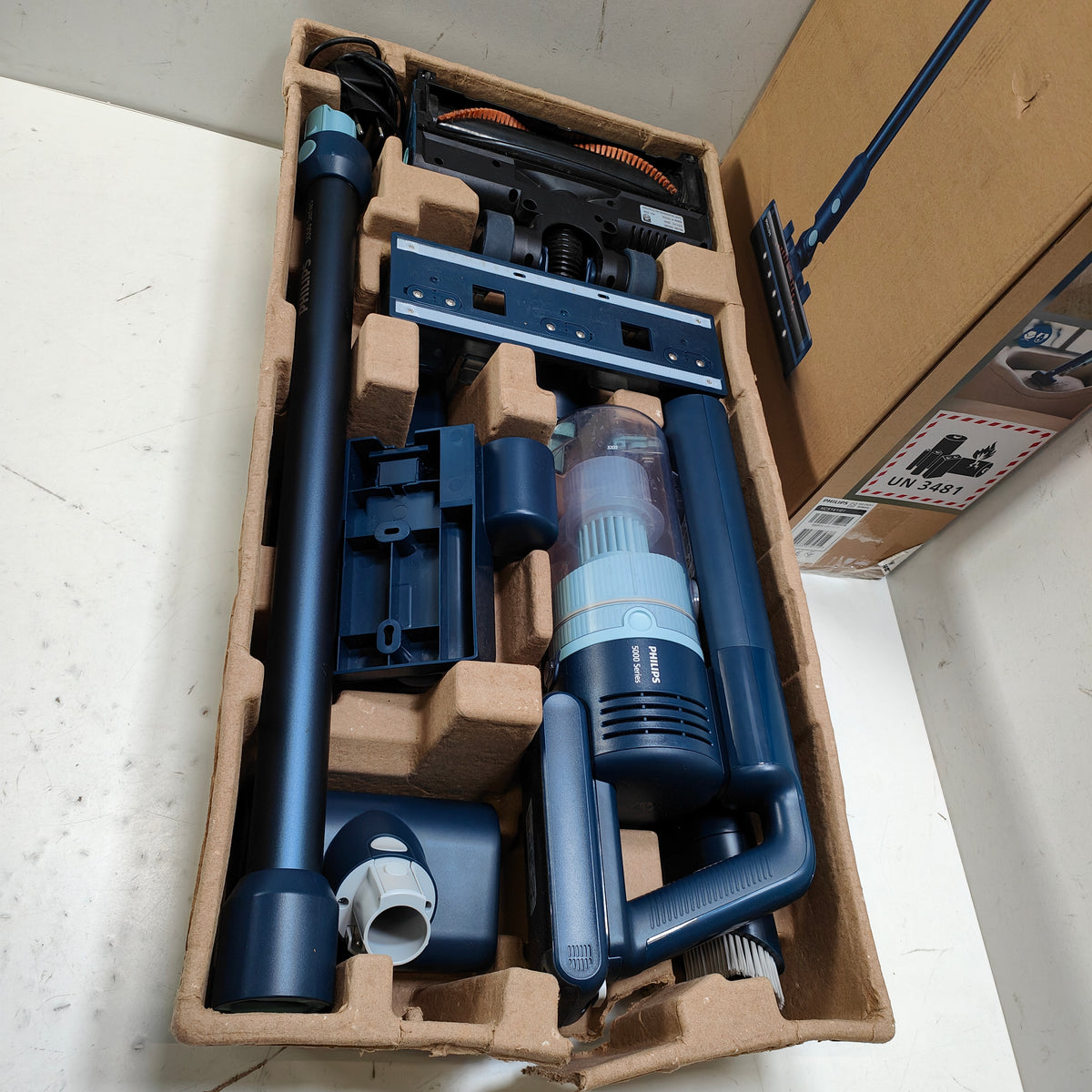 Philips Snoerloze Steelstofzuiger 5000 Series XC5141/01