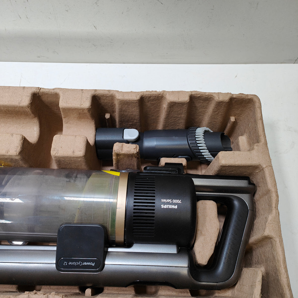 Aspirateur-balai sans fil Philips série 7000 Aqua