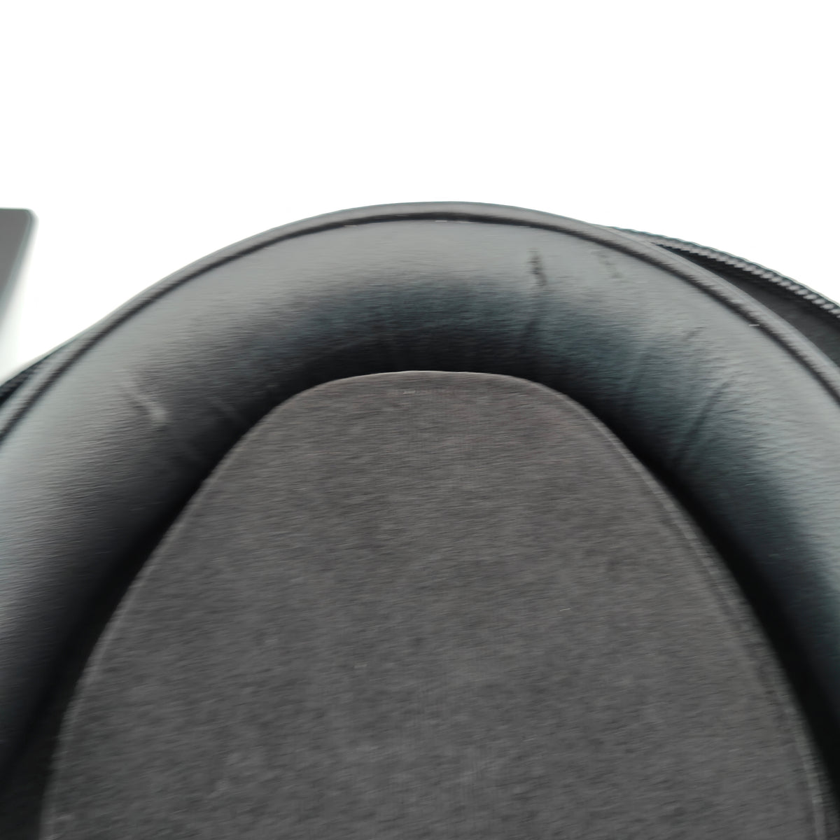 Bowers & Wilkins Px8 Schwarz