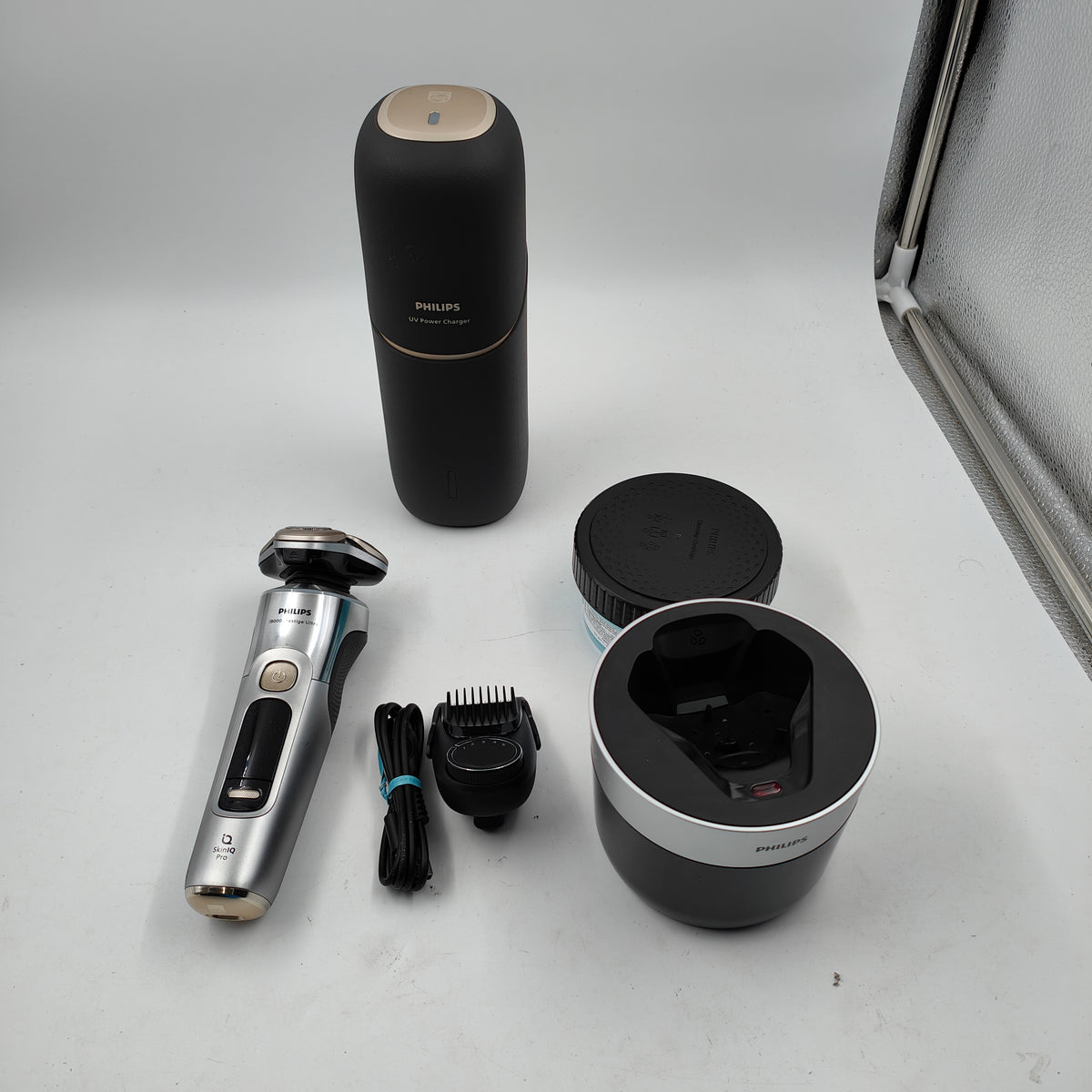 Philips Shaver i9000 Prestige Ultra XP9404/46