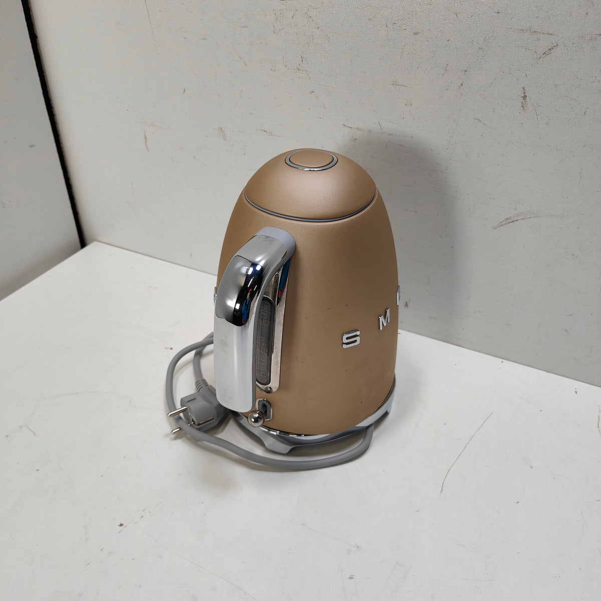 SMEG KLF03CHMEU Champagner