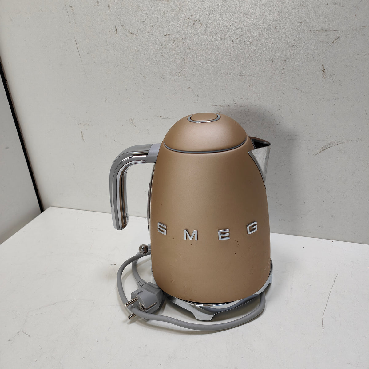 SMEG KLF03CHMEU Champagner