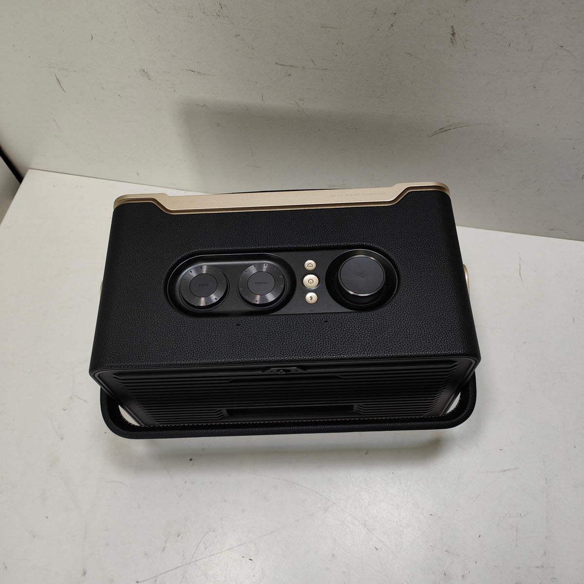 JBL Authentics 300 Black