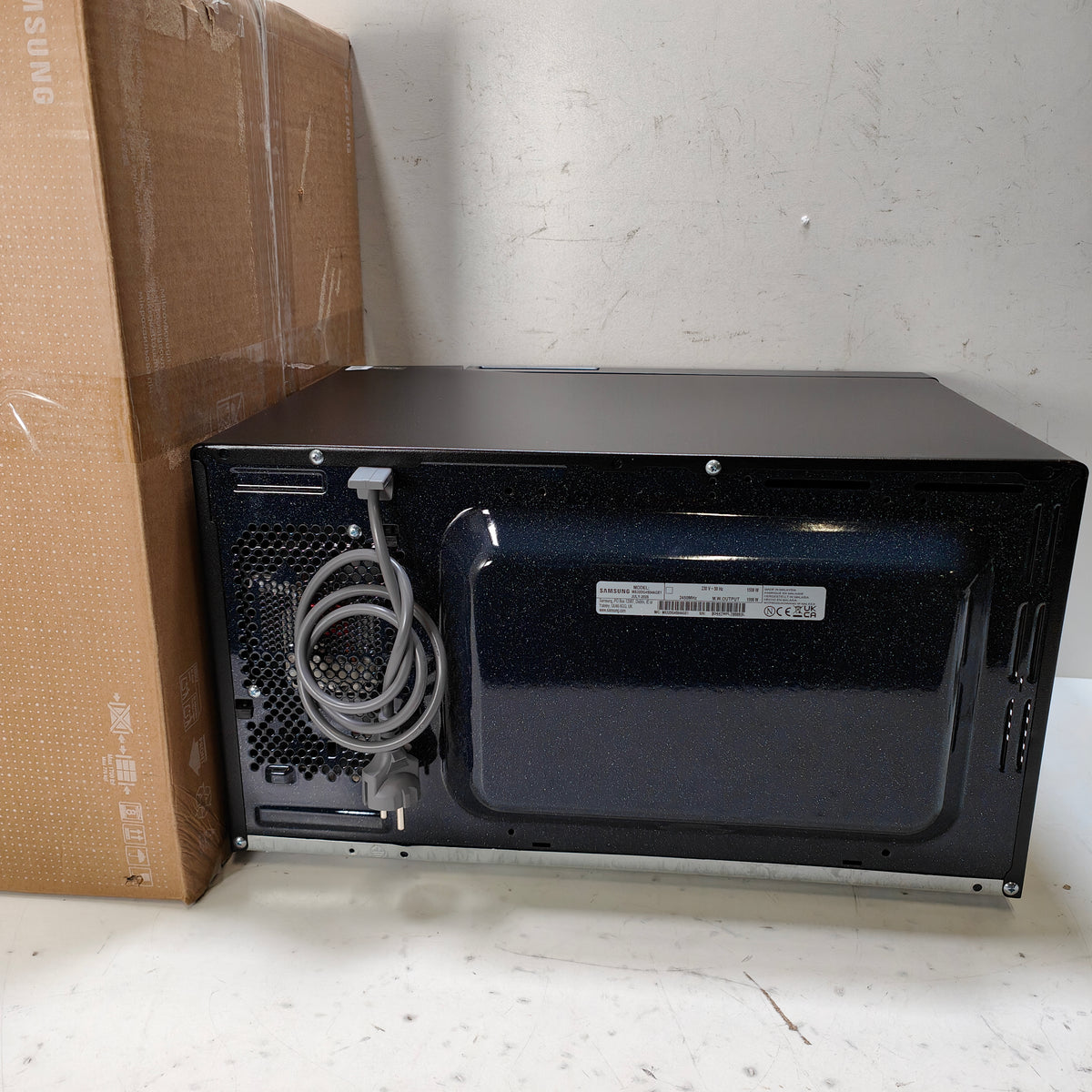 Samsung MS32DG4504AGE1
