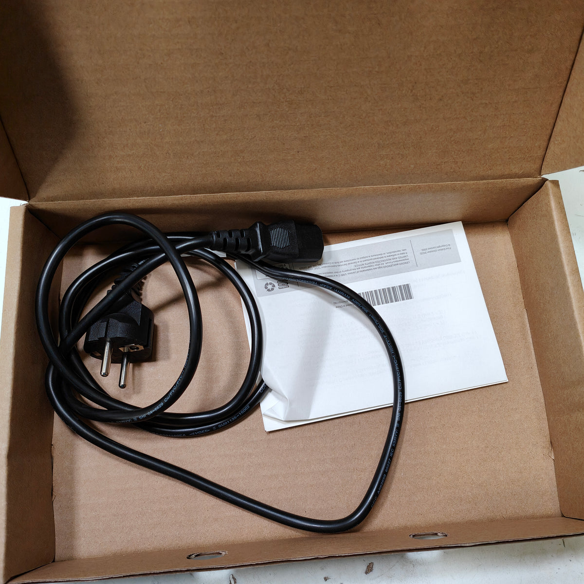 Lenovo Legion T7 34IRZ8 90V700GRMH