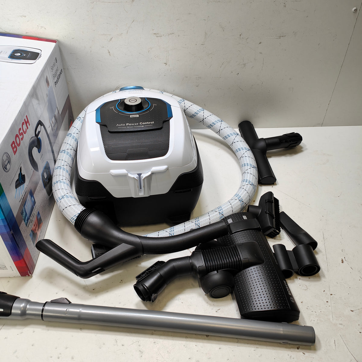 Bosch Serie 8 In'genius ProSilence BGL8SIL5
