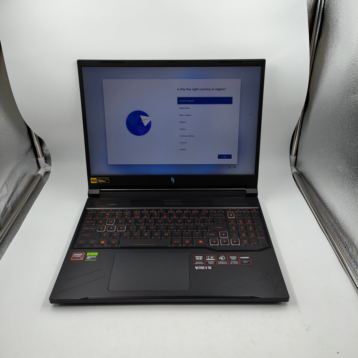 Acer Nitro V16 (ANV16-41-R55) QWERTY