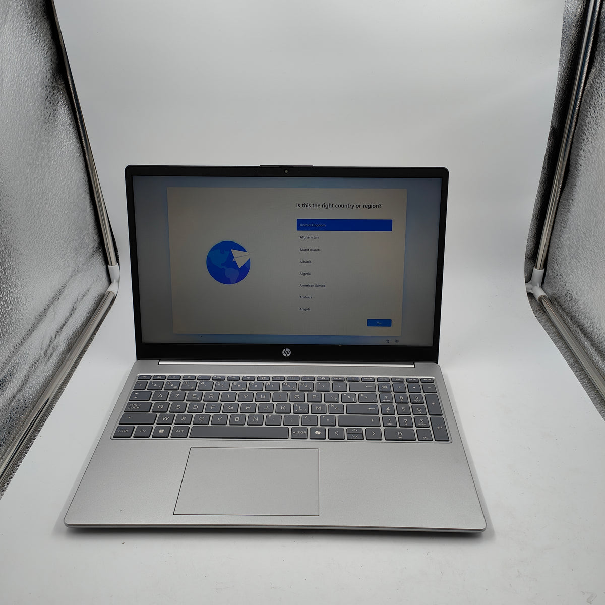 HP Laptop 15-fc0930nb AZERTY