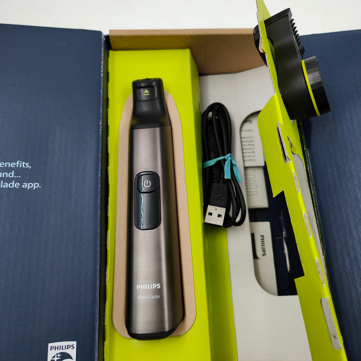 Philips OneBlade Pro 360 QP6552/30 Face & Body Silver