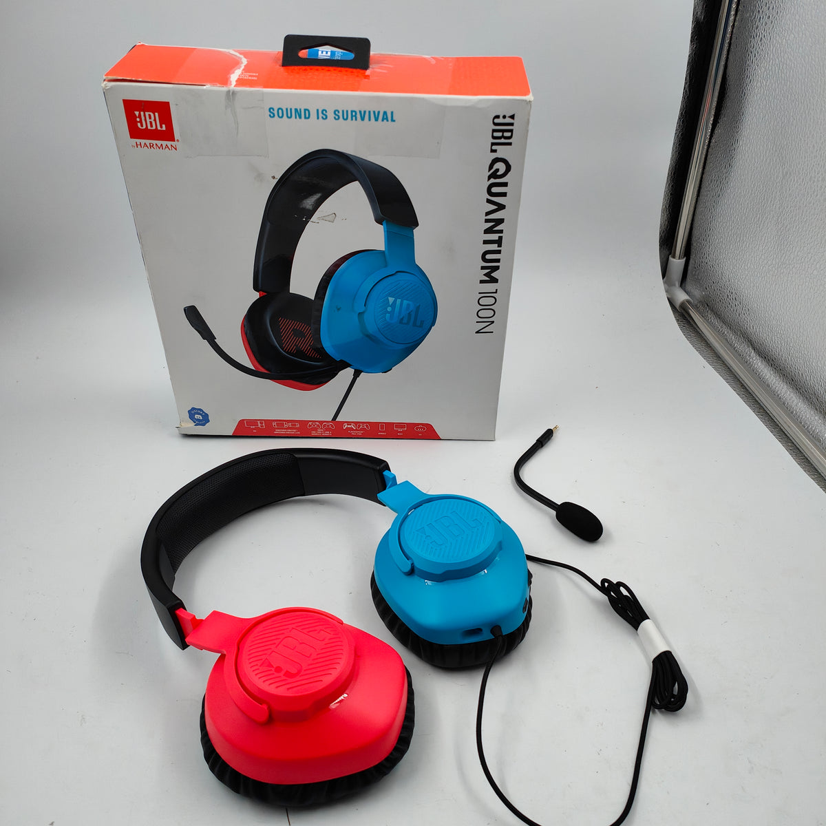 JBL Quantum 100N