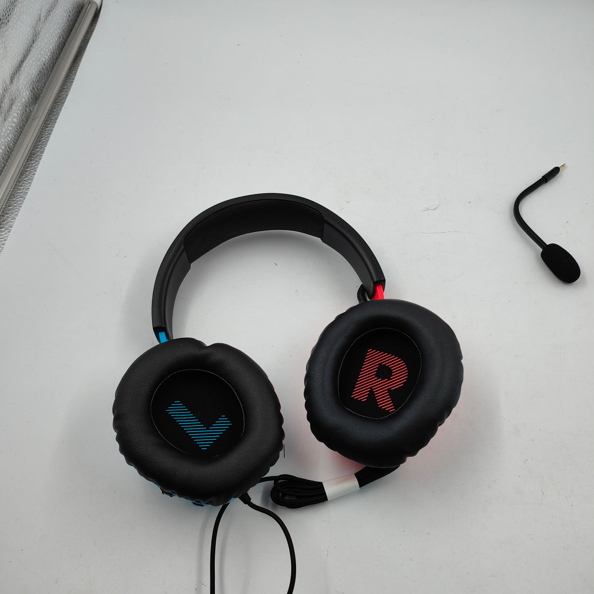 JBL Quantum 100N