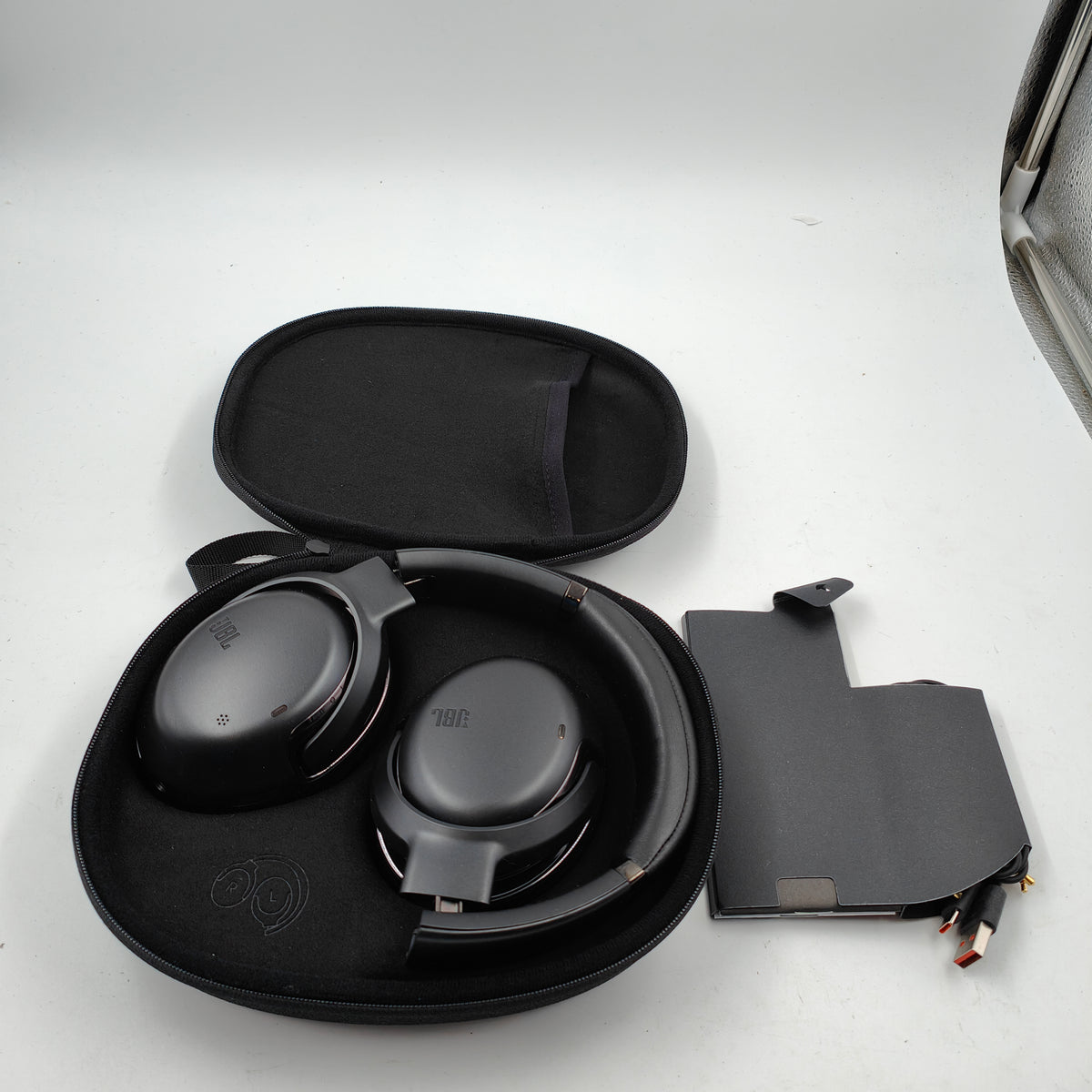 JBL TOUR ONE M2 Noir