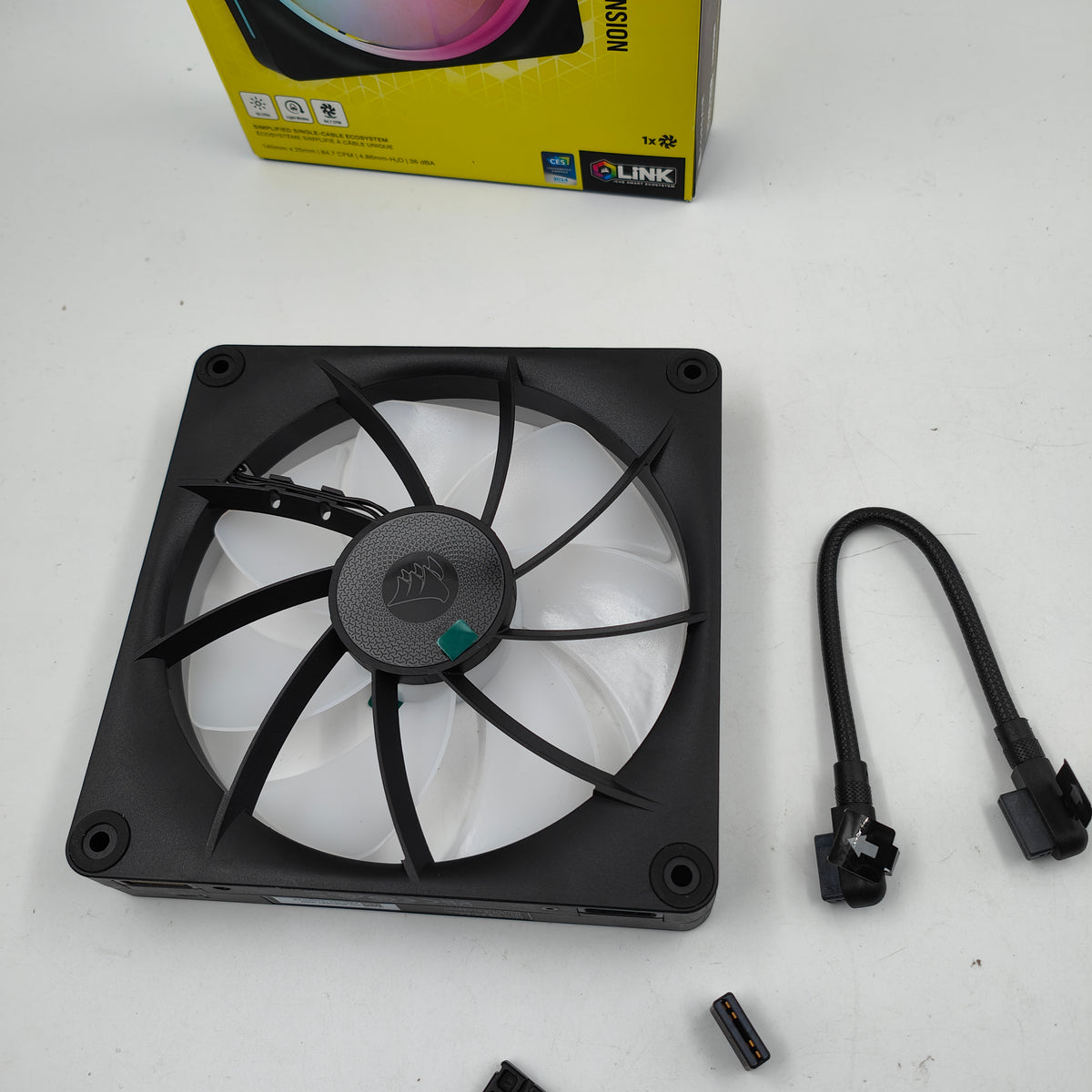 Corsair iCUE LINK LX140 RGB - ventilateur unique