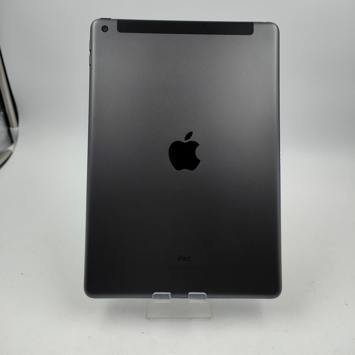 Generalüberholtes iPad (2020) 32GB Wifi Space Gray - B